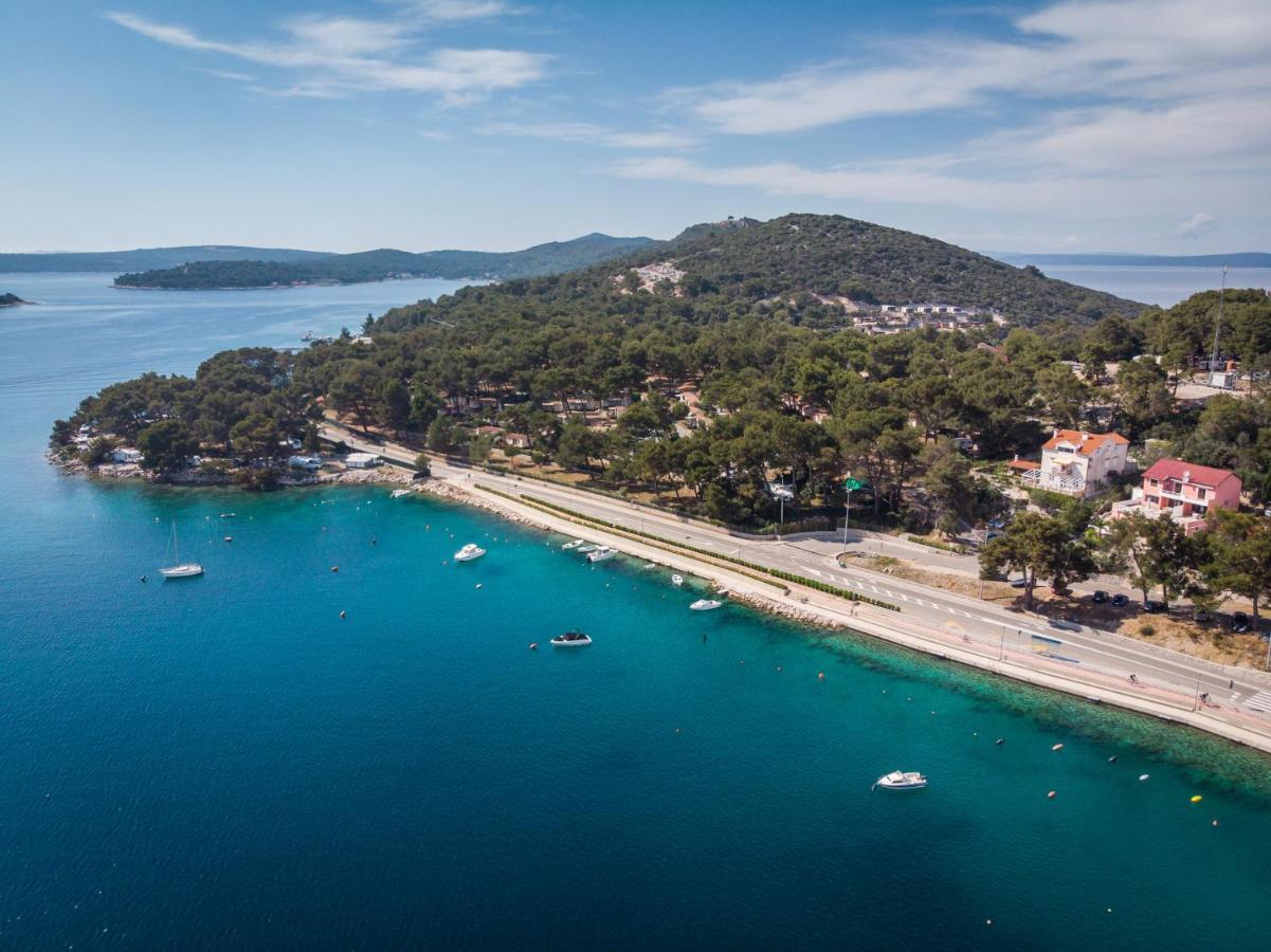 Apartments Villa Julija Mali Lošinj Eksteriør bilde