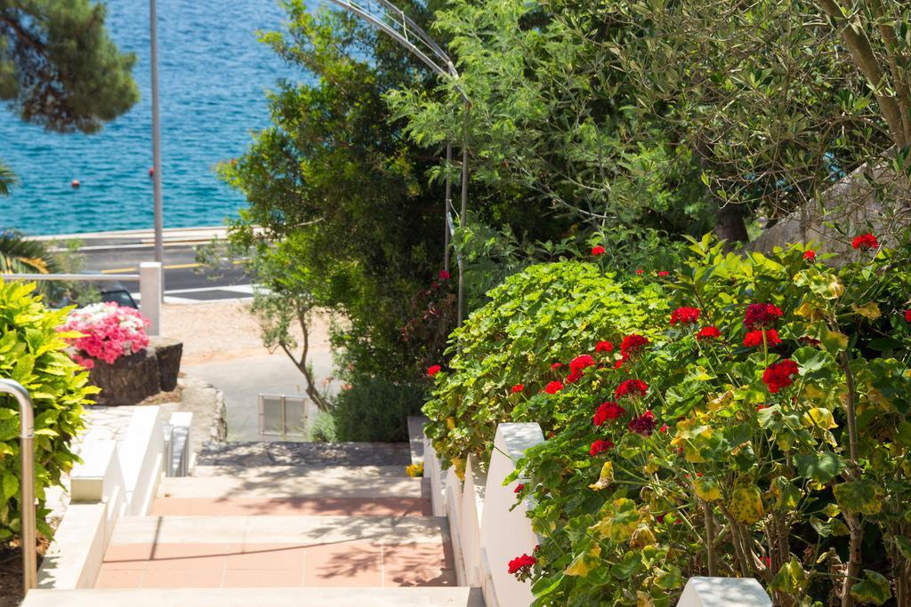 Apartments Villa Julija Mali Lošinj Eksteriør bilde